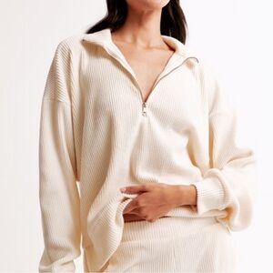 Abercrombie and Fitch Lounge Set